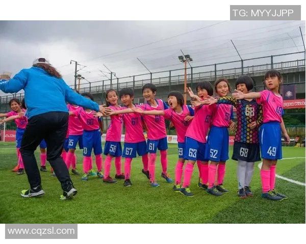 上海足球队在精英赛中的节奏表现分析与战术解读 上海足球队在精英赛中的节奏表现分析与战术解读