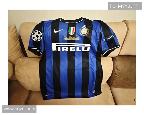 明星与足球明星球衣的设计风格与文化内涵的深度解析 明星与足球明星球衣的设计风格与文化内涵的深度解析