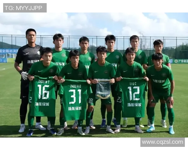 杭州足球队荣登全国足球配合排行榜第六名展现出色团队实力 杭州足球队荣登全国足球配合排行榜第六名展现出色团队实力